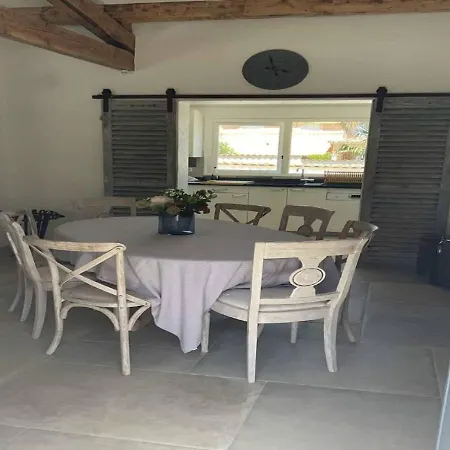 Climatisee Avec Piscine, Jardin Et Parking - 8 Personnes, Proche - Fr-1-607-182 * Агд